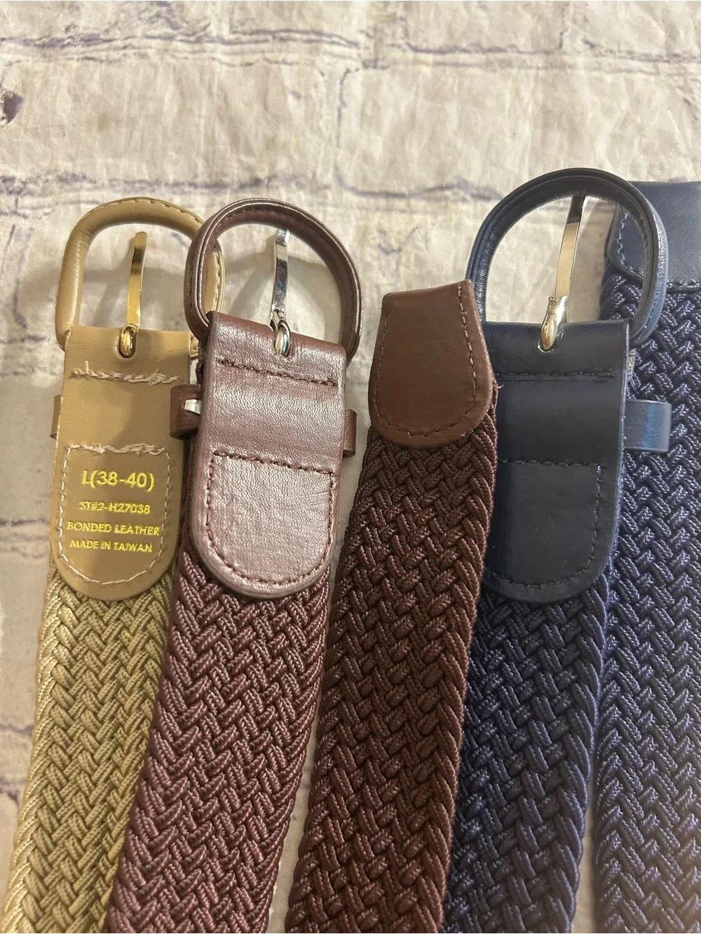 LOT OF (3) VINTAGE MENS STRETCH BELTS NAVY/BROWN/TAN COVERED BUCKLES SIZE LARGE